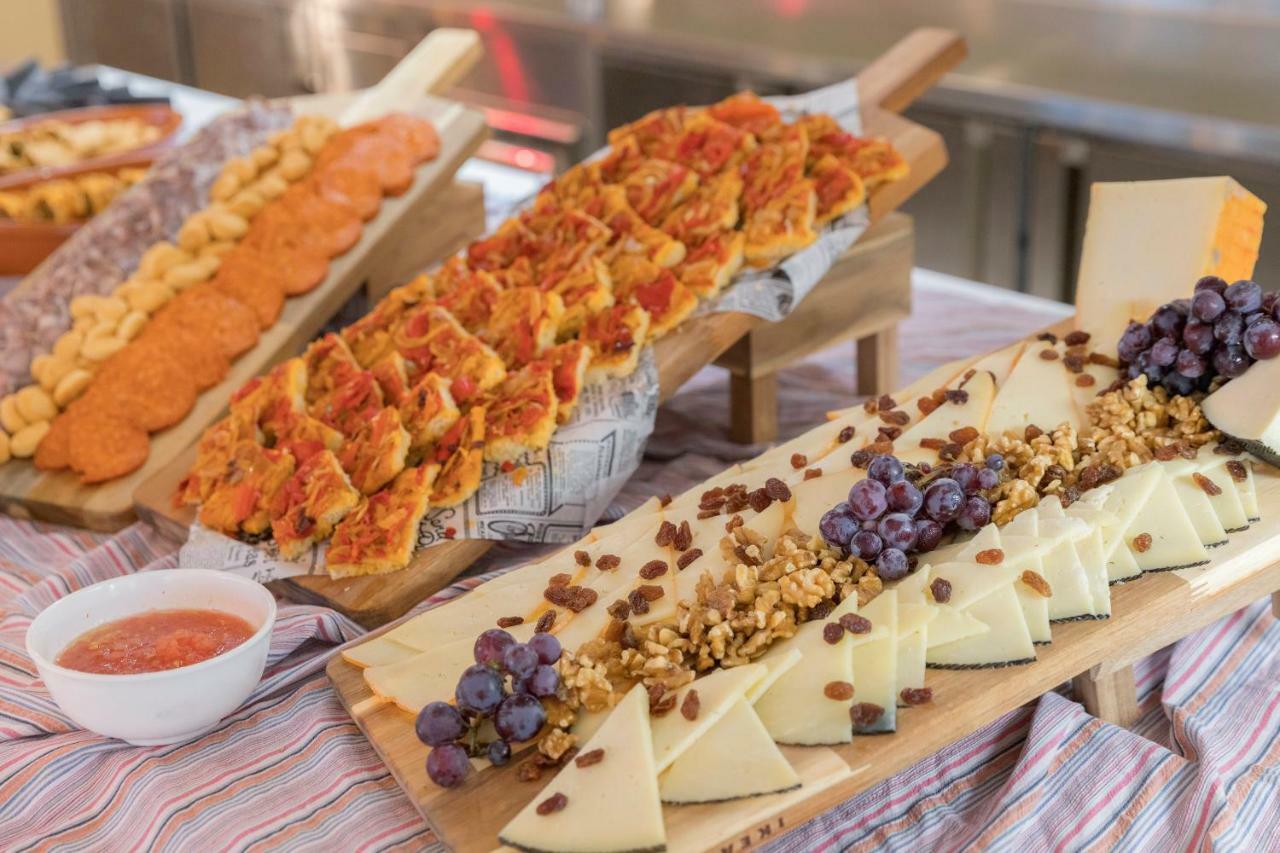 Hm Ayron Park - Adults Only Hotel Playa de Palma  Ngoại thất bức ảnh Cheese and fruit