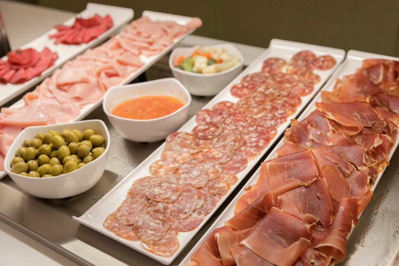 Hm Ayron Park - Adults Only Hotel Playa de Palma  Ngoại thất bức ảnh Cold cuts