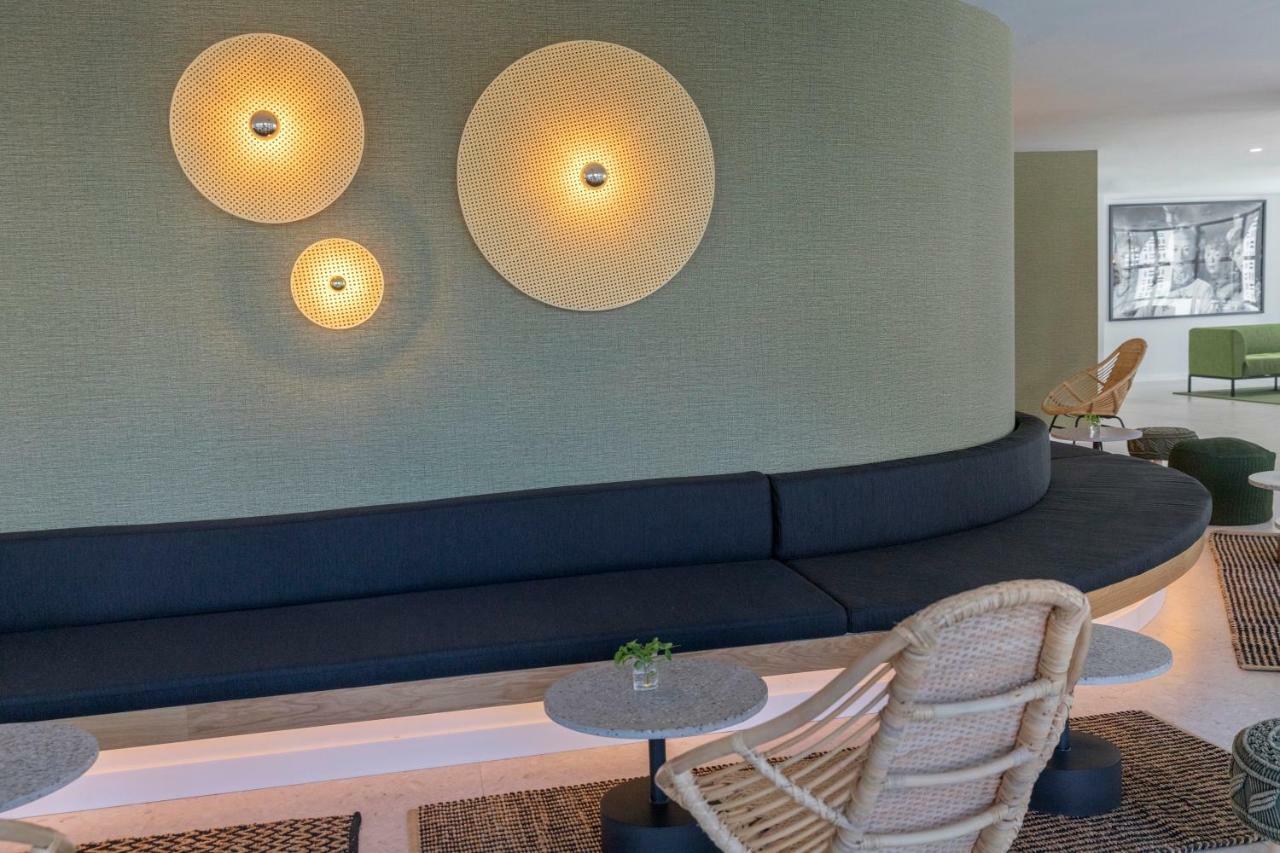 Hm Ayron Park - Adults Only Hotel Playa de Palma  Ngoại thất bức ảnh Wall lights