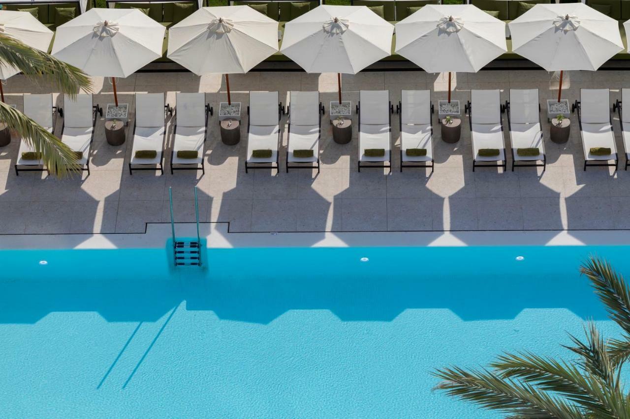 Hm Ayron Park - Adults Only Hotel Playa de Palma  Ngoại thất bức ảnh The pool at the hotel