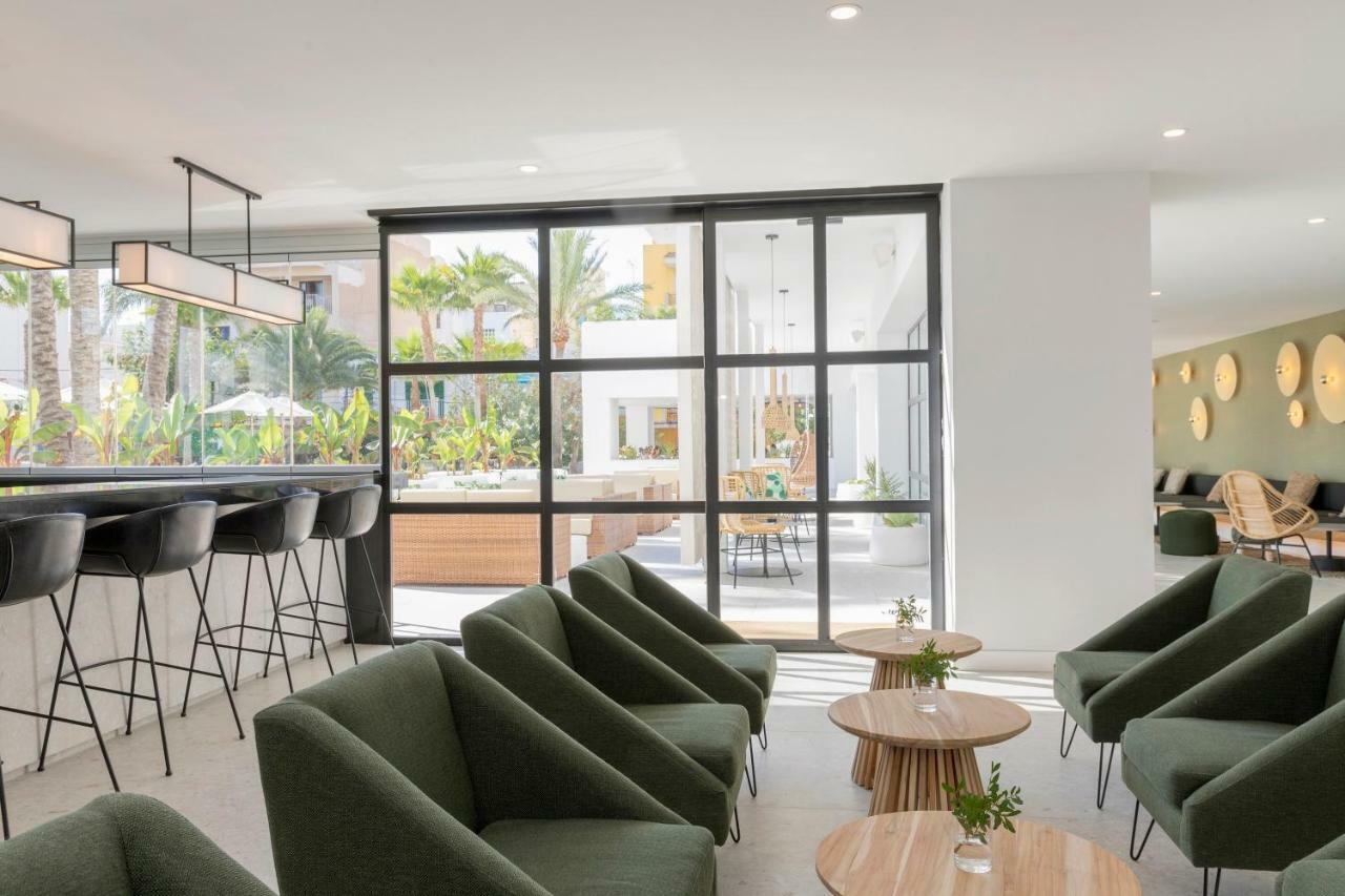 Hm Ayron Park - Adults Only Hotel Playa de Palma  Ngoại thất bức ảnh The lounge at the airport